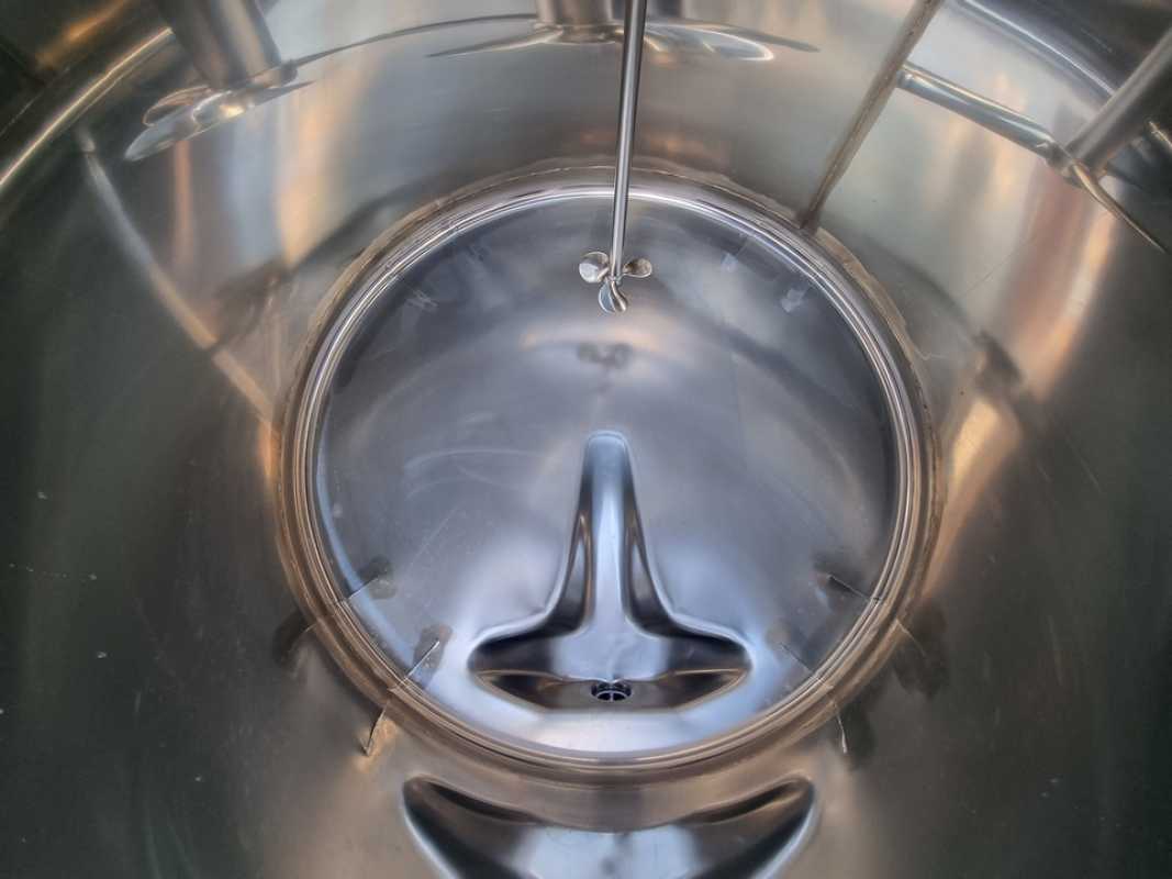 734L Edelstahlbehälter mit Propellerrührwerk